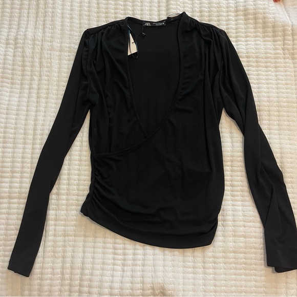 Zara blouse - Picture 2 of 7